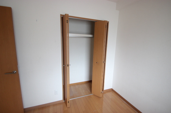 収納　※別部屋の写真です