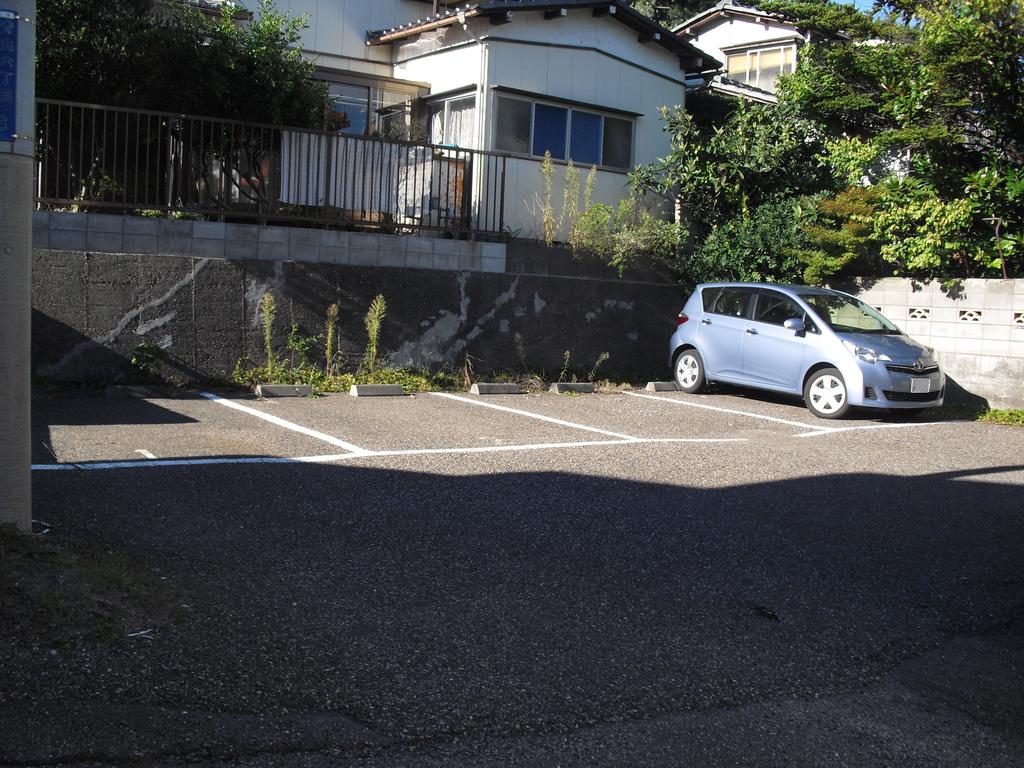 【コーポヒラノの駐車場】