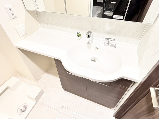 洗面設備　洗髪洗面化粧台