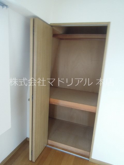 【大田区東六郷のマンションの収納】