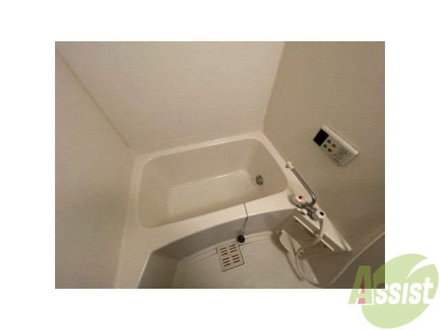 バス・シャワールーム　綺麗なお風呂で一日の疲れを吹き飛ばしましょう！