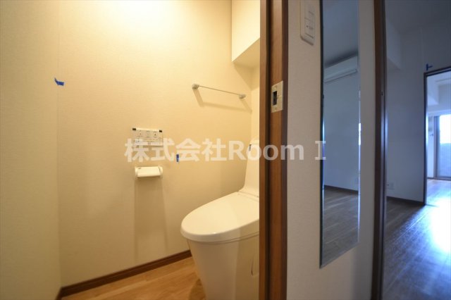 トイレ　清潔感のあるトイレです