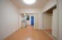 居室・リビング　※同建物・別部屋の写真です