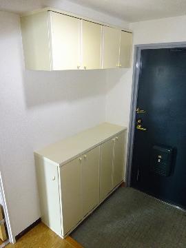 第3コーポタカイ　玄関　シューズＢＯＸ