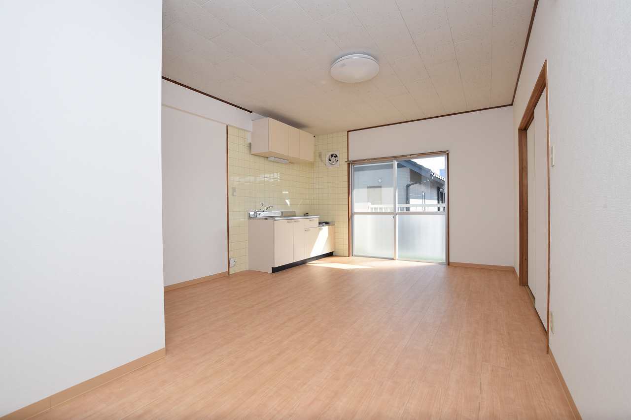 居室・リビング　★広々としたリビング