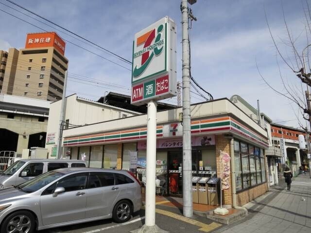 コンビニ　セブンイレブンJR野田駅南店（コンビニ）まで190m