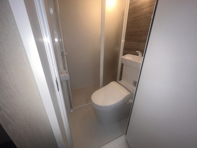 トイレ　～一人だけの空間～