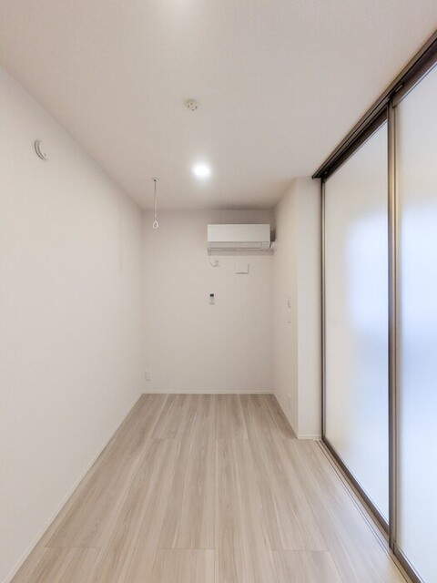 居室・リビング　洋室(5)