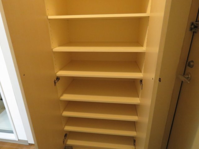 収納　反転タイプ