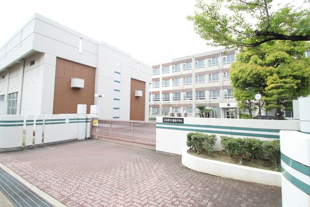 中学校　名古屋市立藤森中学校（中学校）まで613m