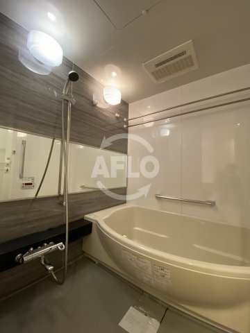 バス・シャワールーム　グレンパーク梅田北　浴室換気乾燥暖房機付バスルーム