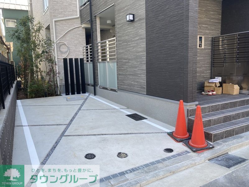 駐車場　荷ほどき駐車場