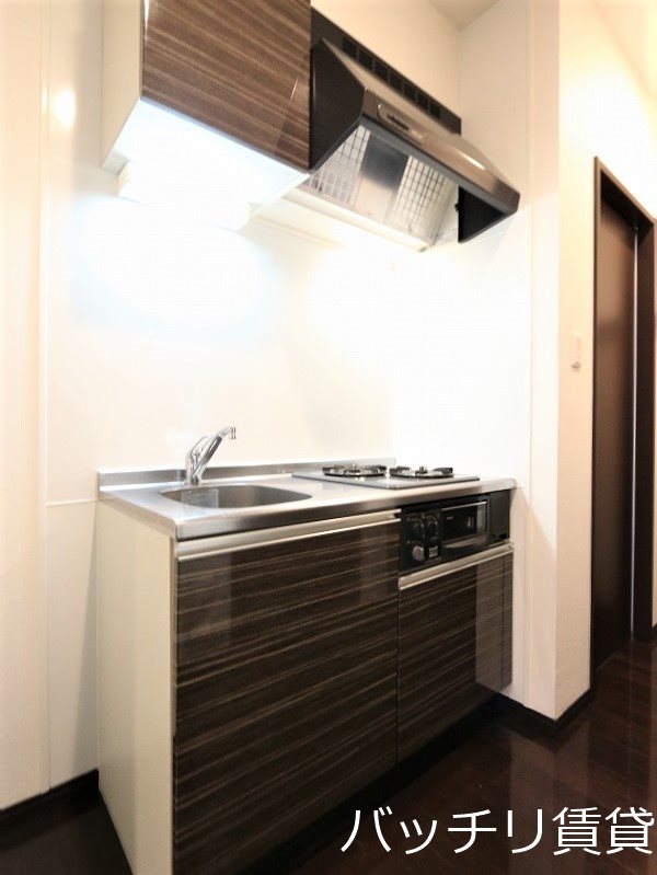 キッチン　画像は同型タイプの為、現状を優先致します。