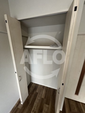 収納　クローバー・グランツ弁天町　クローゼット