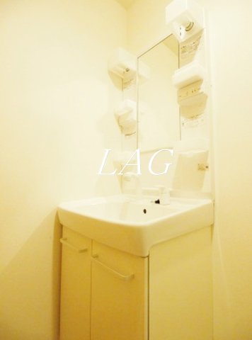 洗面設備　洗面台です。