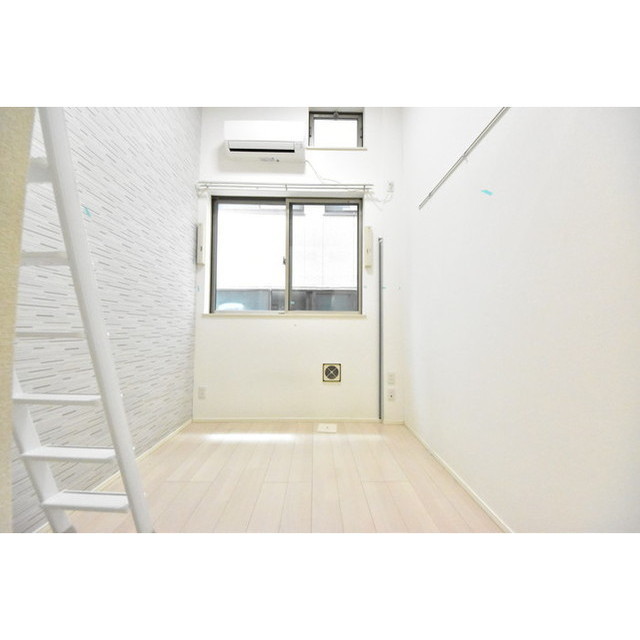 居室・リビング　当社提携物件の為、どこよりも安く早く安心してご契約可能です。