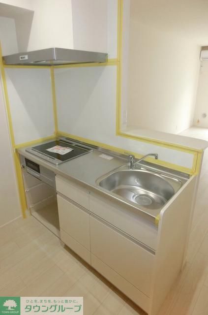 キッチン　キッチンスペースとても広いです