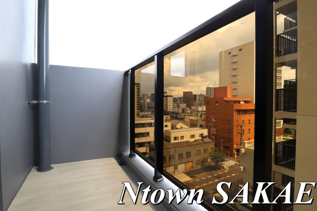 バルコニー　広々としたバルコニーです