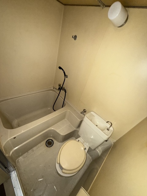 バス・シャワールーム　別部屋参考写真