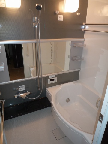 バス・シャワールーム　オートバス機能付♪