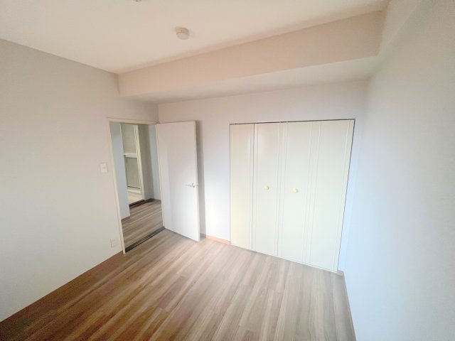 居室・リビング　どんな家具でも合わせやすいですよ。