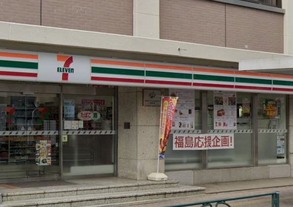 コンビニ　セブンイレブン 三鷹中央通り店（コンビニ）まで240m