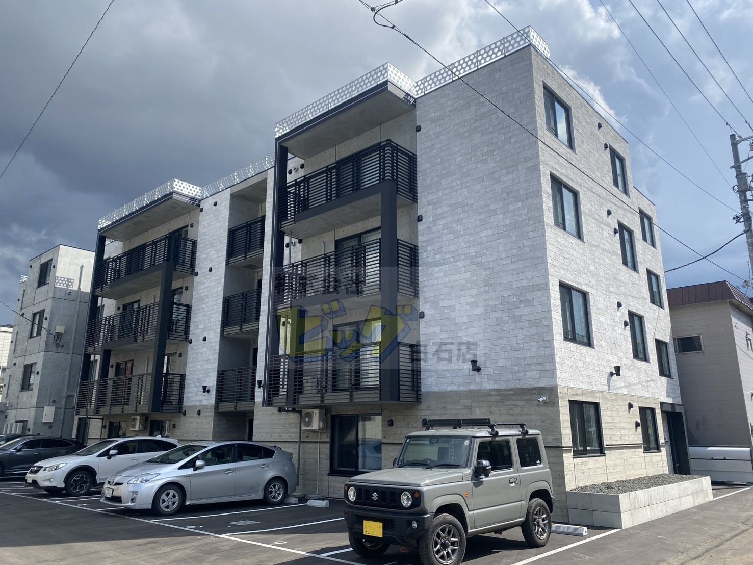 建物外観　都市ガス・Ｗｉ－Ｆｉ無料のデザイナーズマンションです♪