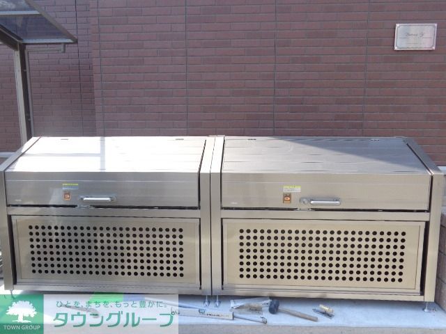 その他　敷地内ゴミ置場