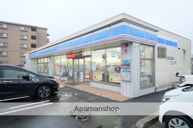 コンビニ　ローソン（コンビニ）まで413m