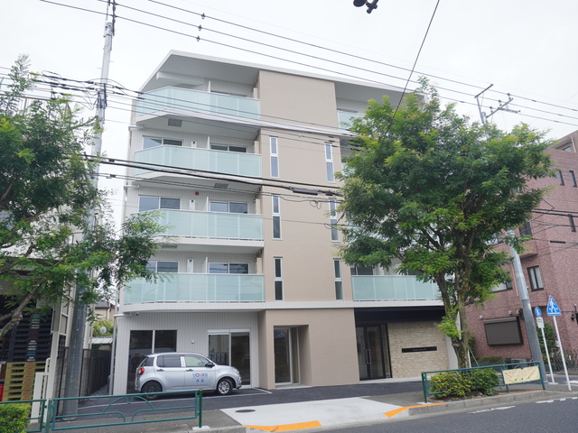建物外観　防犯が気になる方におすすめのオートロック付です！