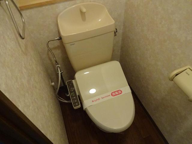 トイレ　シャワー付トイレ