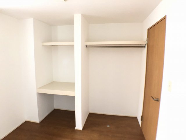 収納　寝室側のオープン収納