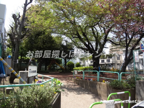 公園　十二社児童遊園（公園）まで270m