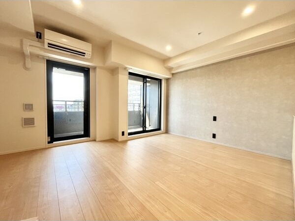 S-RESIDENCE千種belvia TOWERの居間写真