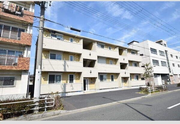 ＪＲ山陽本線 兵庫駅 徒歩12分 3階建 築15年の外観写真