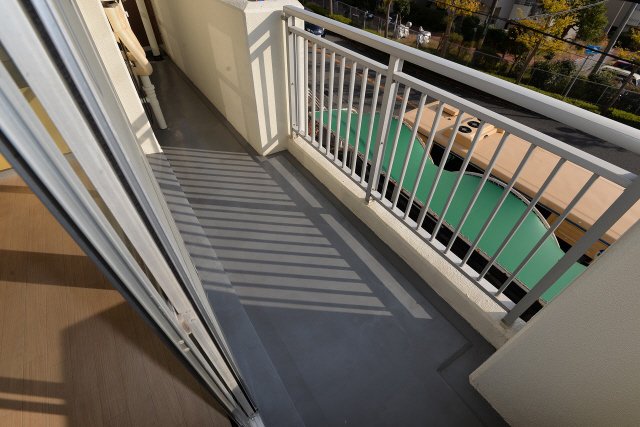 バルコニー　写真は同マンションの別のお部屋のものです