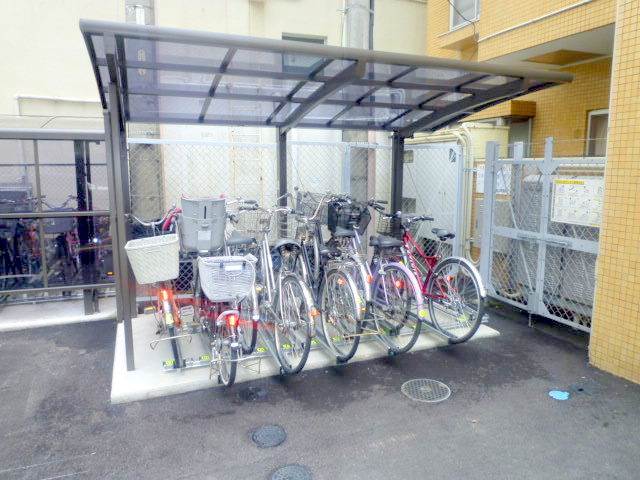 ＪＲ東海道本線 金山駅 徒歩9分 10階建 築48年の外観写真