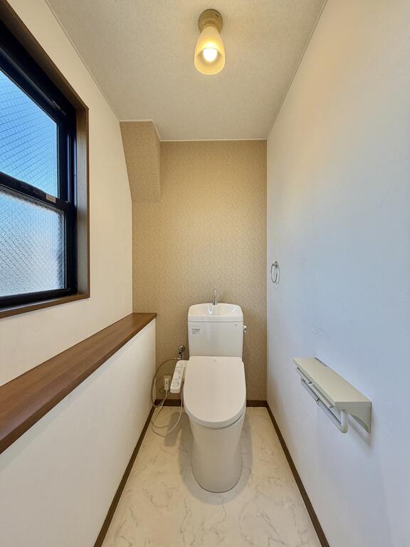-多目的ルーム付-ペントハウスのトイレ写真