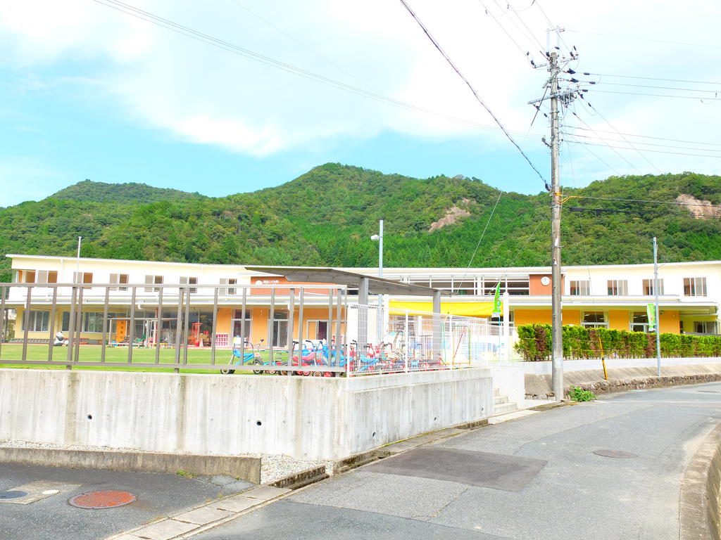 【メゾン ・ アンジュIの幼稚園・保育園】