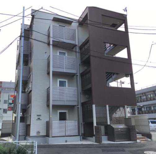 【川崎市川崎区浅田のマンションの建物外観】