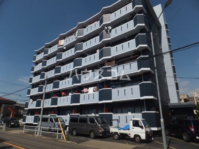 名古屋市中村区十王町のマンションの建物外観