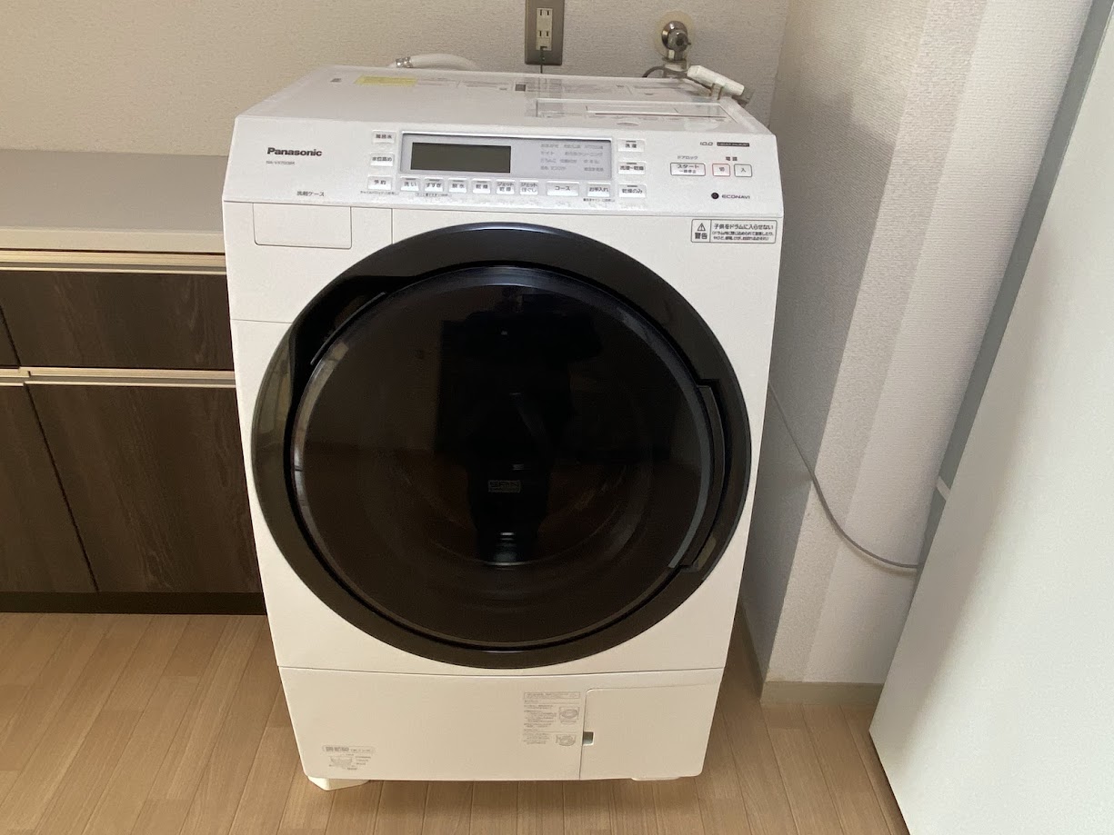 洗面設備　引越し費用を15万円安くでき、乾燥機能付で部屋干しが不要です