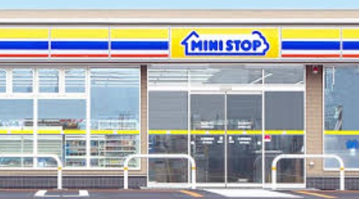 コンビニ　ミニストップ（コンビニ）まで625m