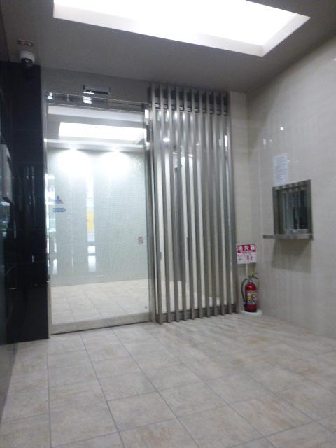 エントランス　エントランス