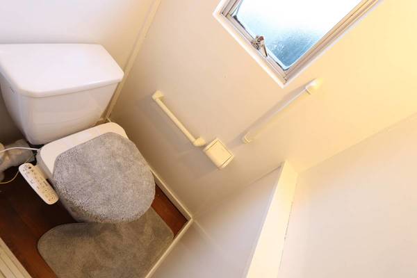 トイレ　モデルルームの写真です