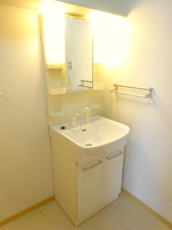 洗面設備　洗髪洗面化粧台（同タイプ）