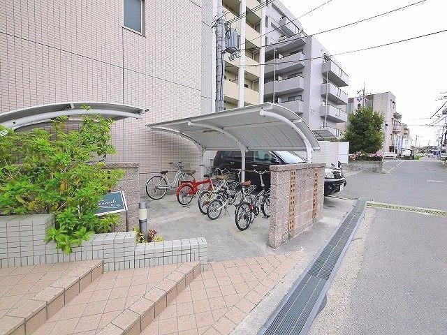 その他共有部分　駐輪場はこちら。