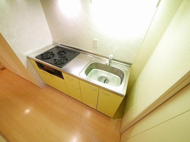 キッチン　掃除のしやすいキッチンです。