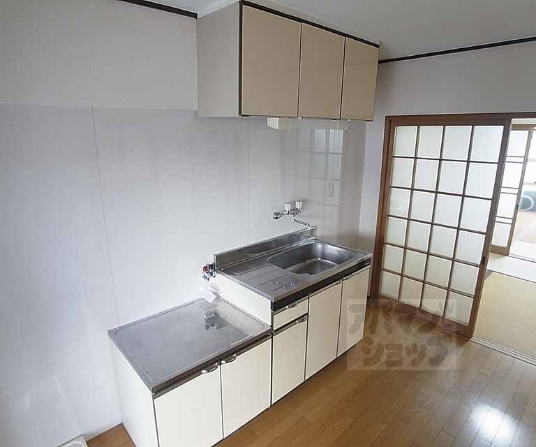 キッチン　２口コンロ設置可能