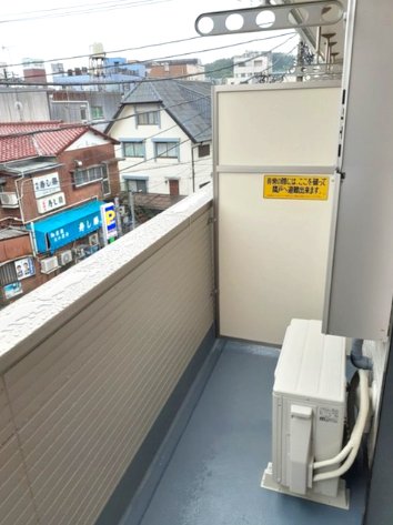 バルコニー